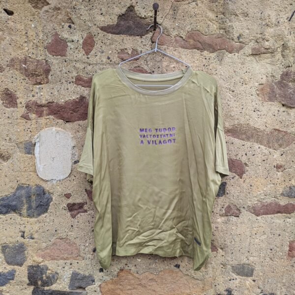 Világot póló, khaki